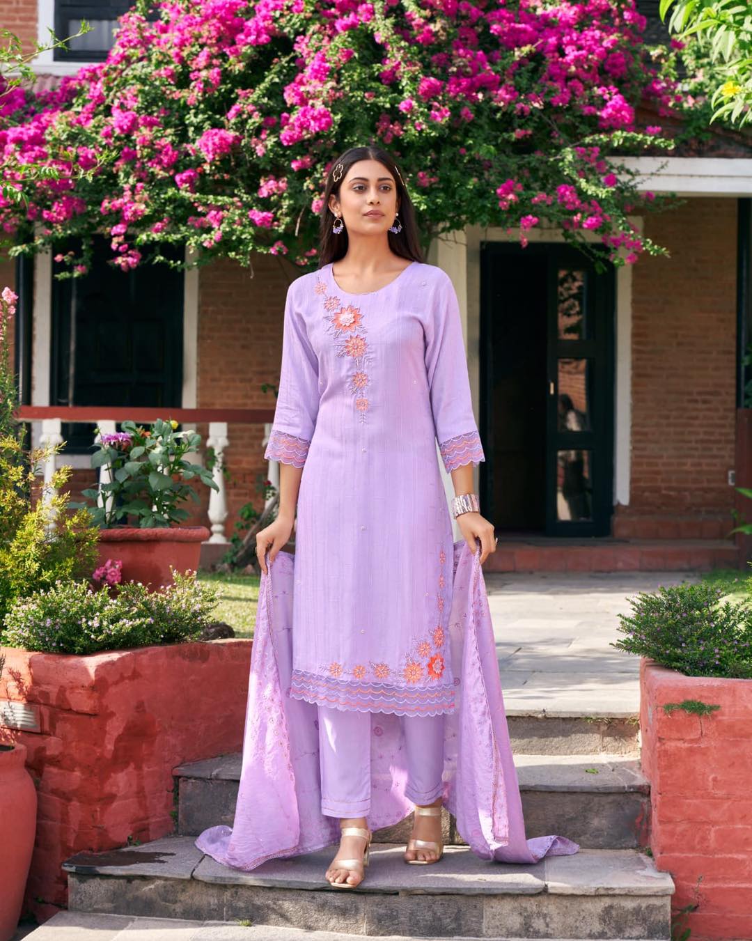 New Super Fancy Viscose Rayon Thread Work Kurti With Pant & Dupatta Catalogue! - Image 4